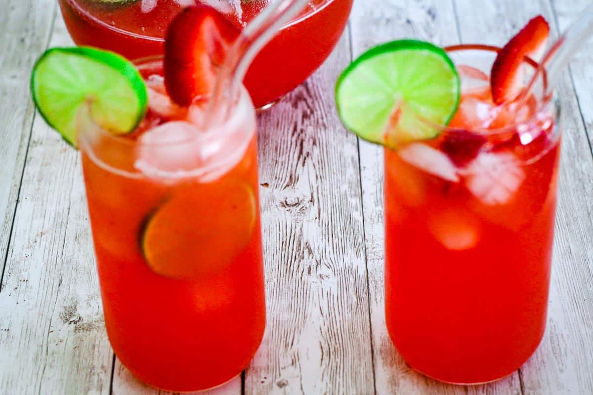 Strawberry Limeade Mix: Your Go-To Summer BBQ Refreshment